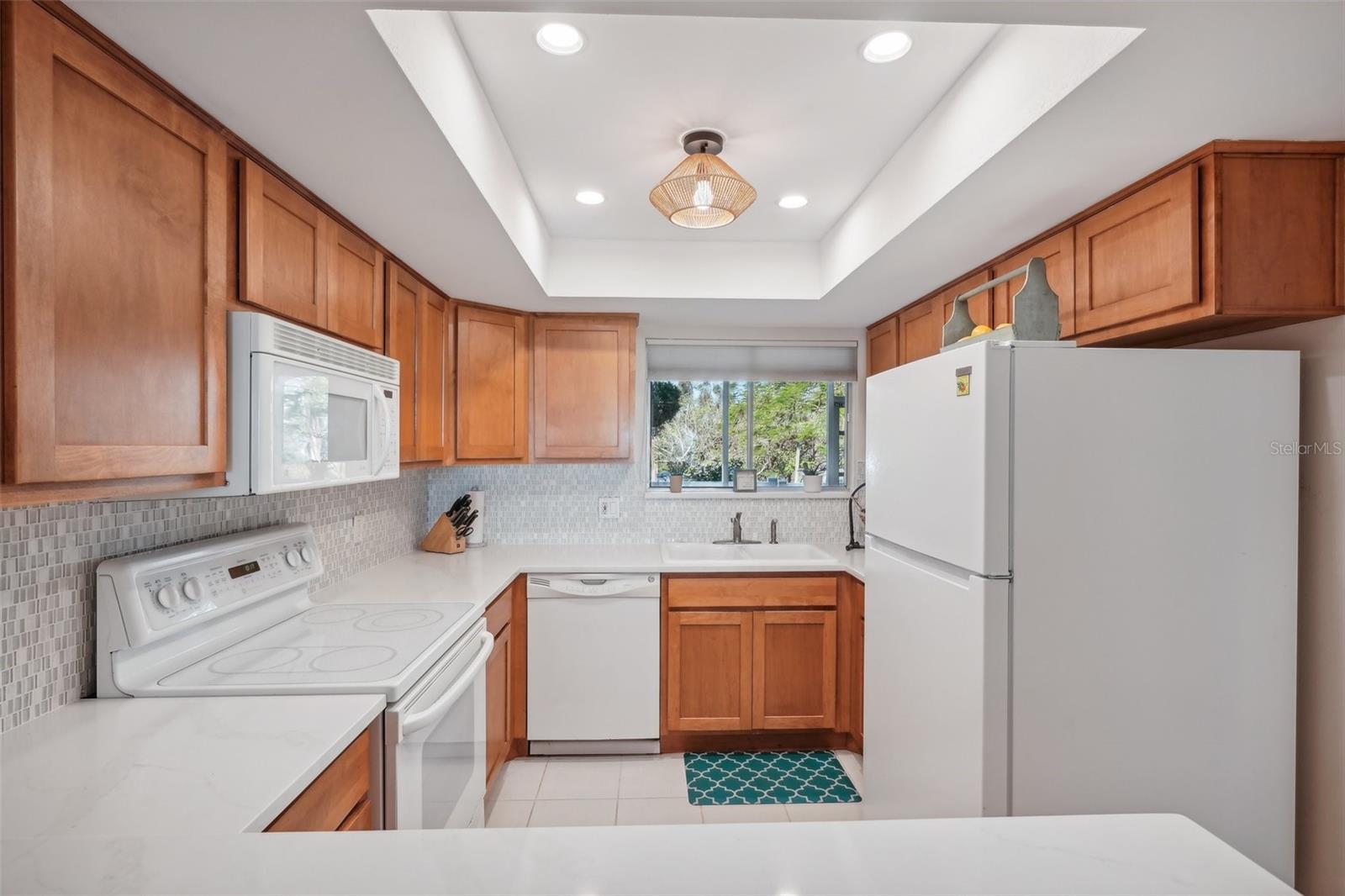 725 MANATEE AVE #725, HOLMES BEACH, FL, 34217