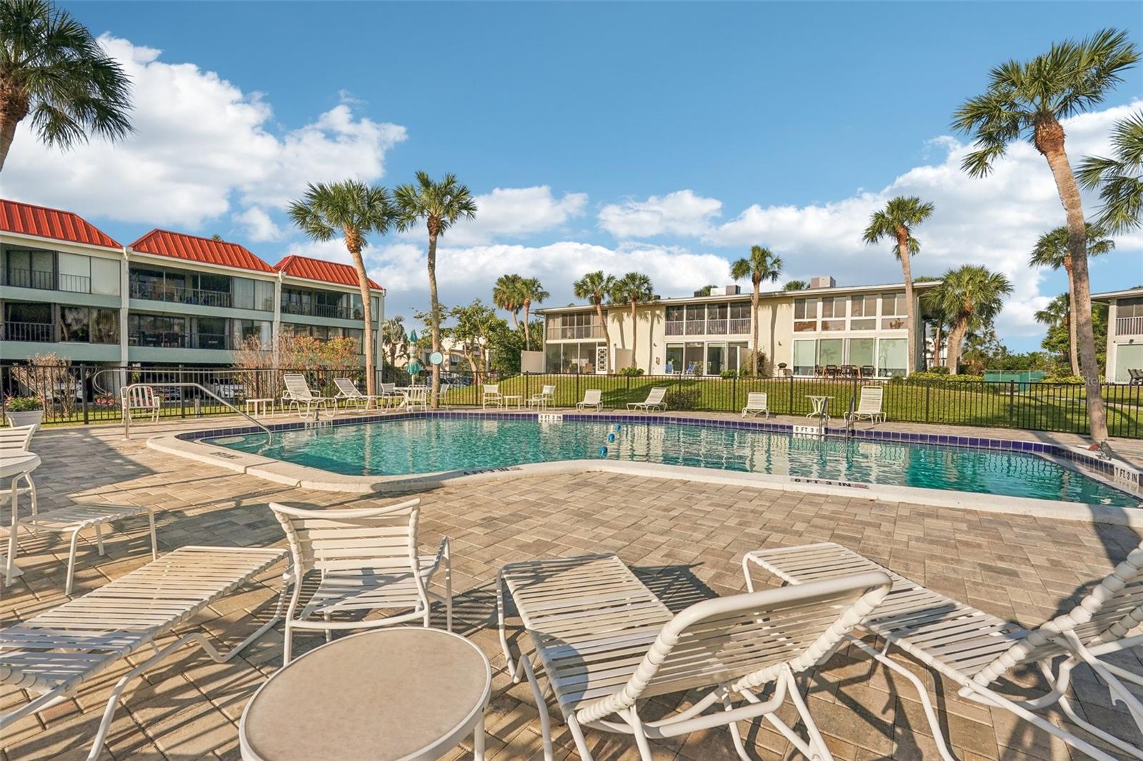 725 MANATEE AVE #725, HOLMES BEACH, FL, 34217