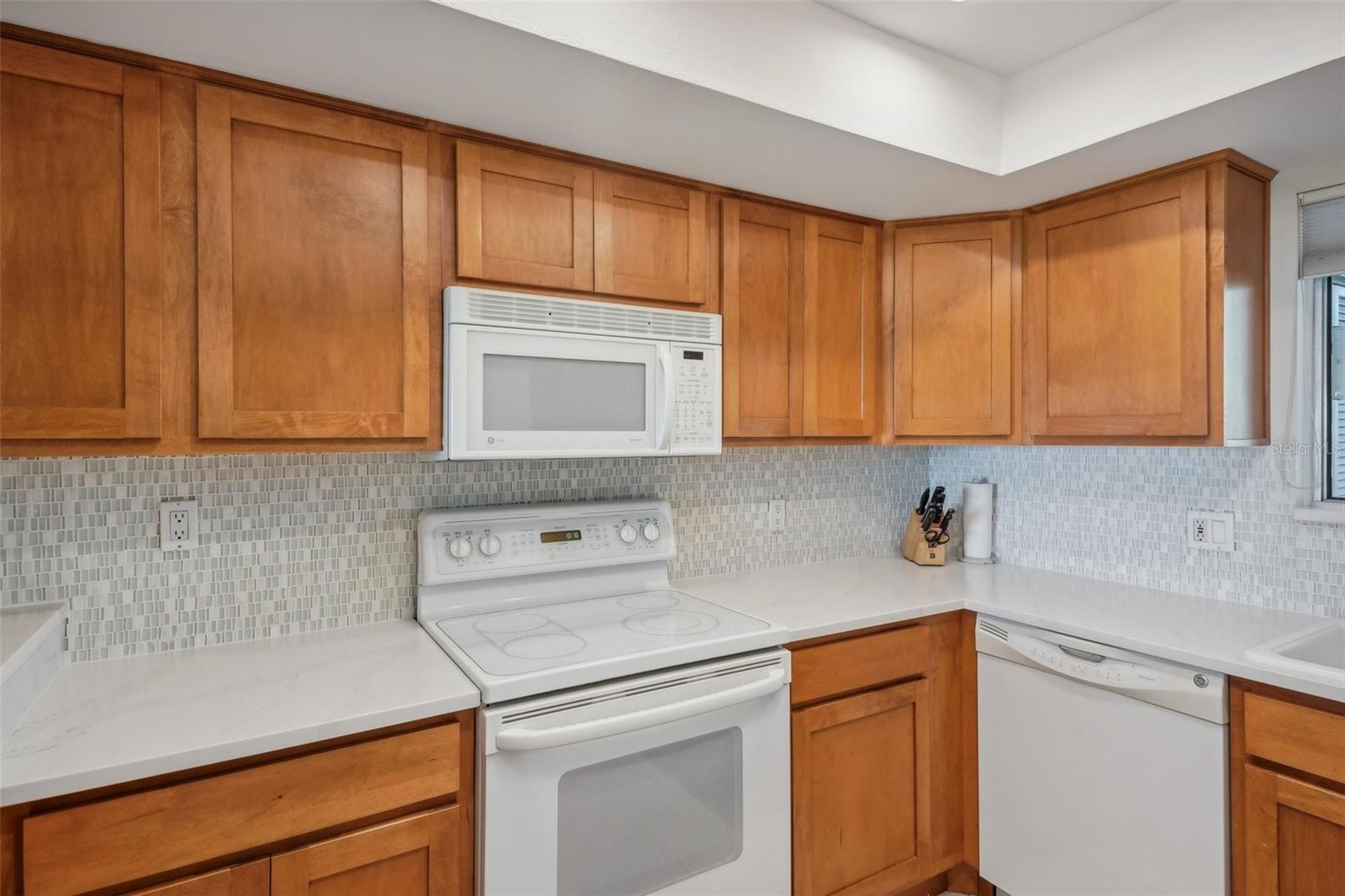 725 MANATEE AVE #725, HOLMES BEACH, FL, 34217