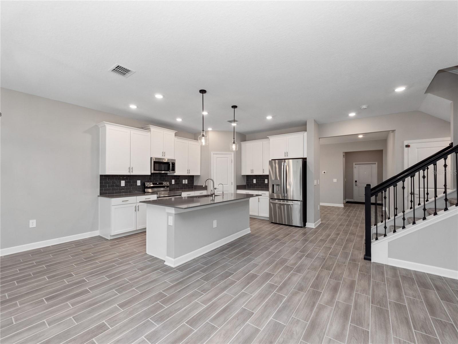 3038 CAMDEN WAY, DAVENPORT, FL, 33837