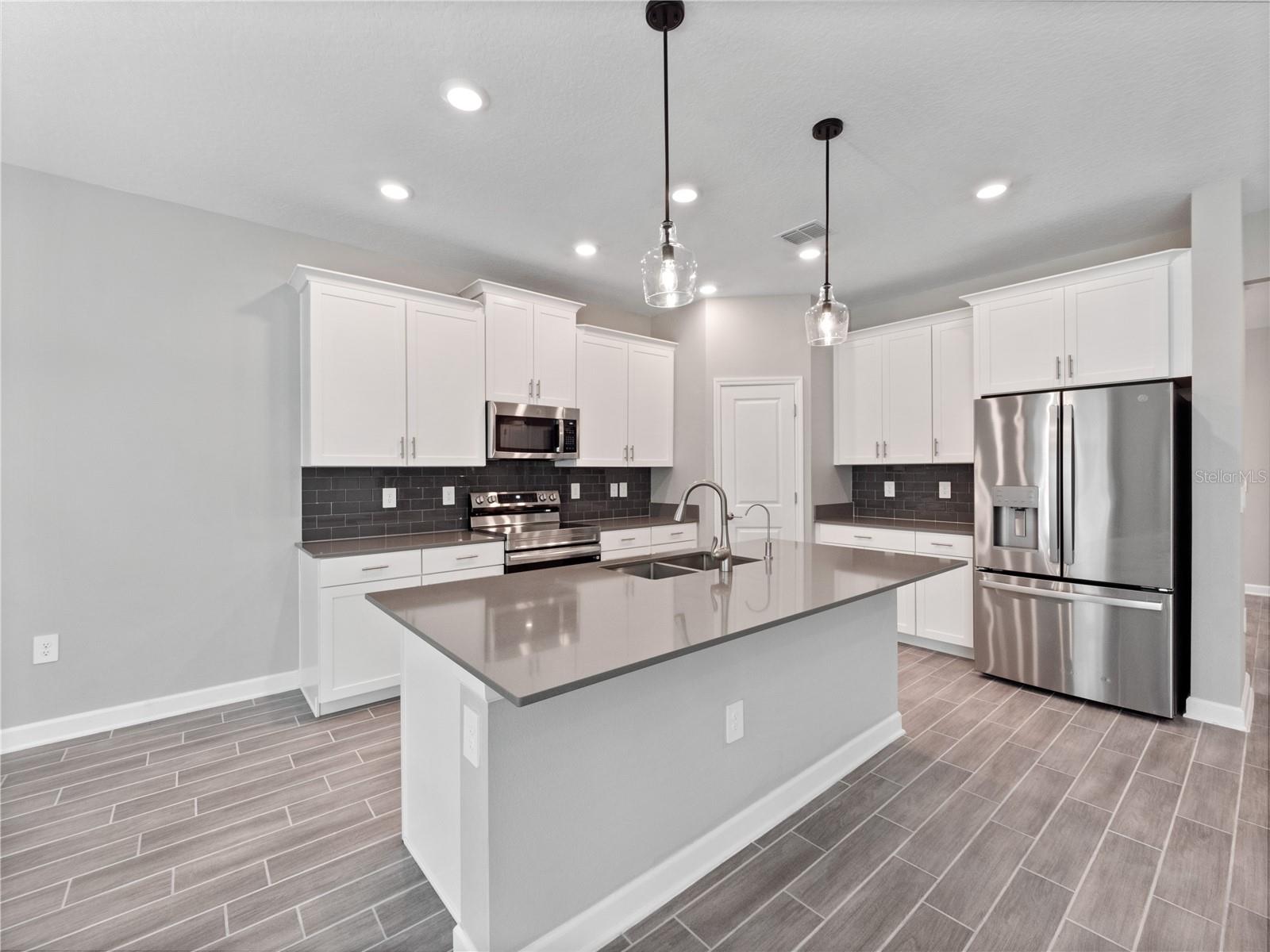 3038 CAMDEN WAY, DAVENPORT, FL, 33837