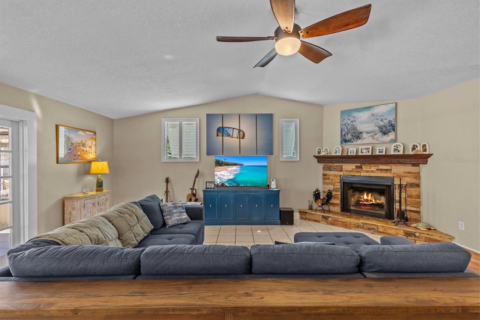 1330 GULFVIEW WOODS LN, TARPON SPRINGS, FL, 34689