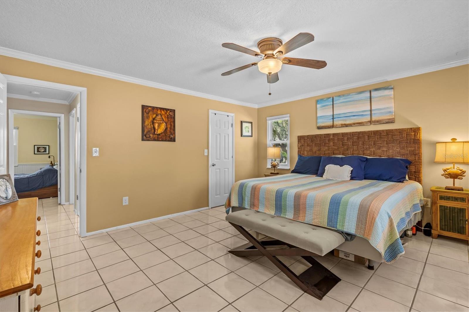 1330 GULFVIEW WOODS LN, TARPON SPRINGS, FL, 34689