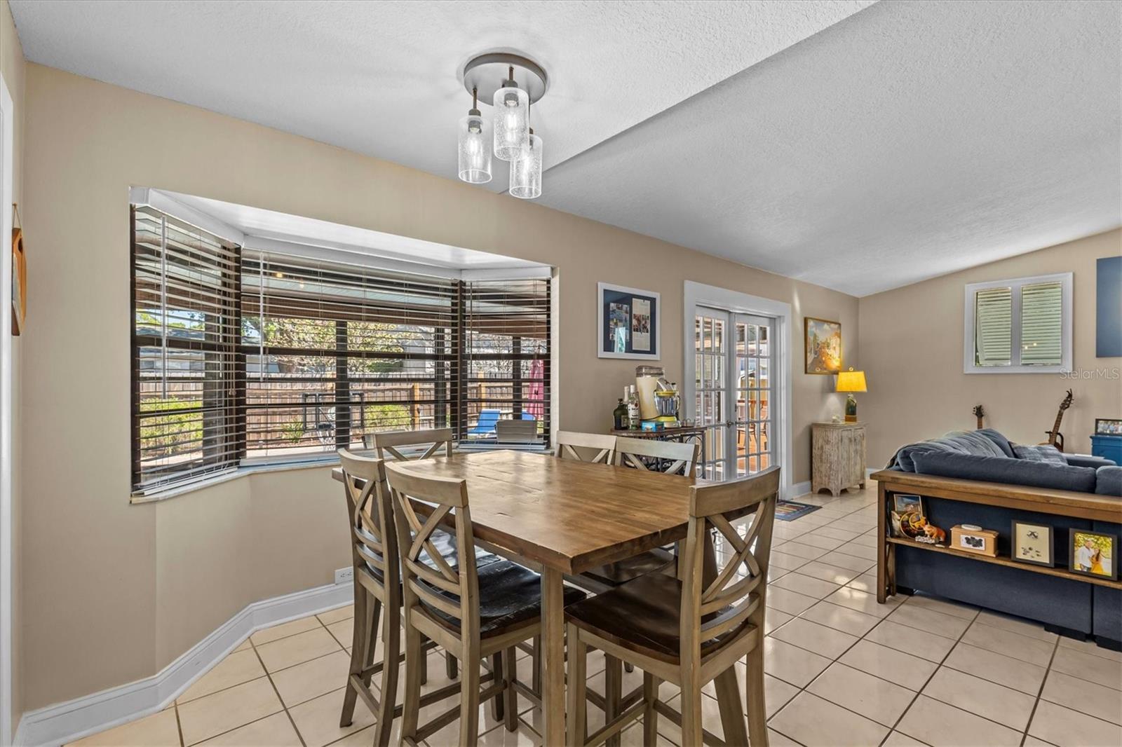 1330 GULFVIEW WOODS LN, TARPON SPRINGS, FL, 34689