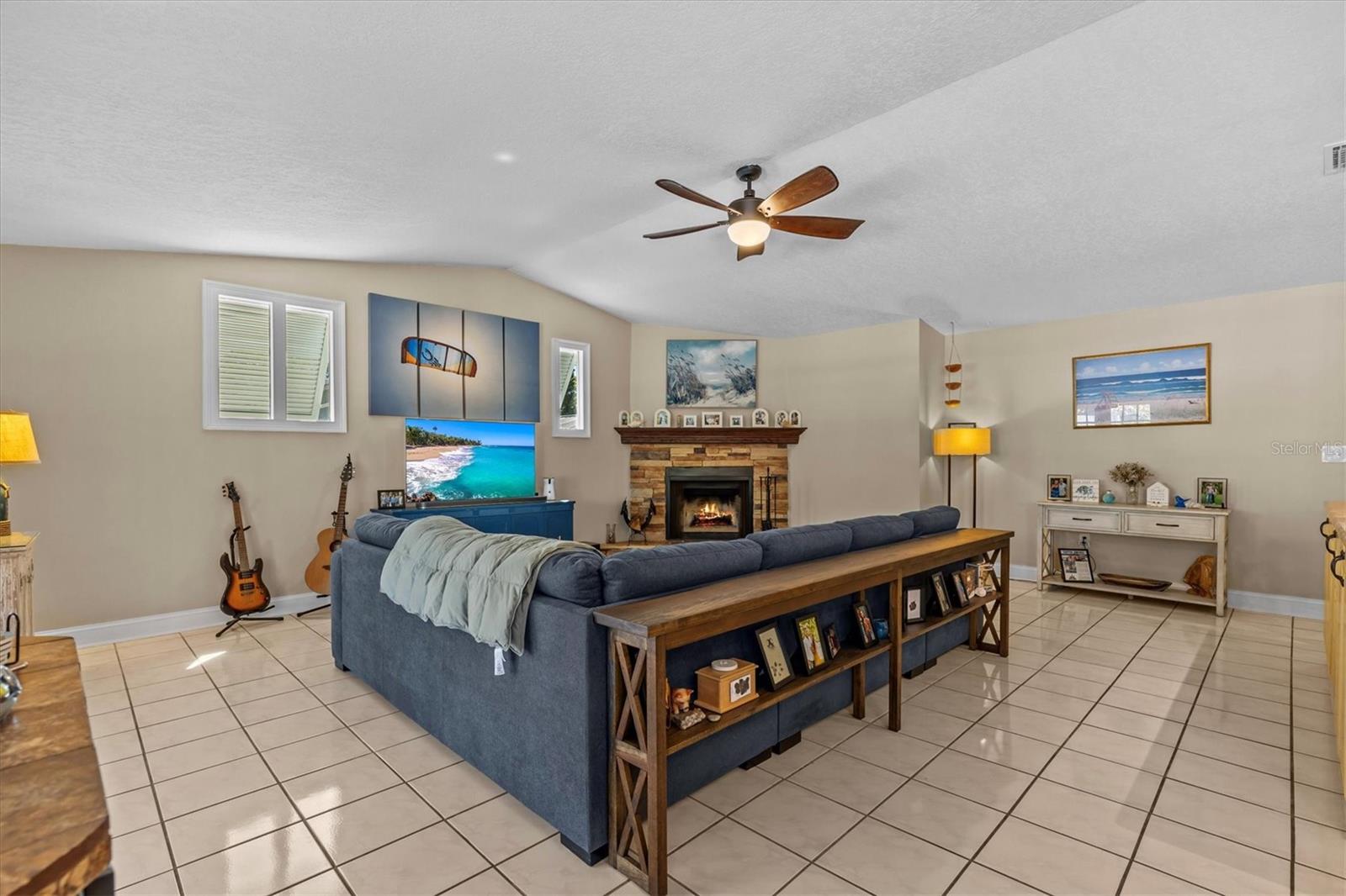 1330 GULFVIEW WOODS LN, TARPON SPRINGS, FL, 34689