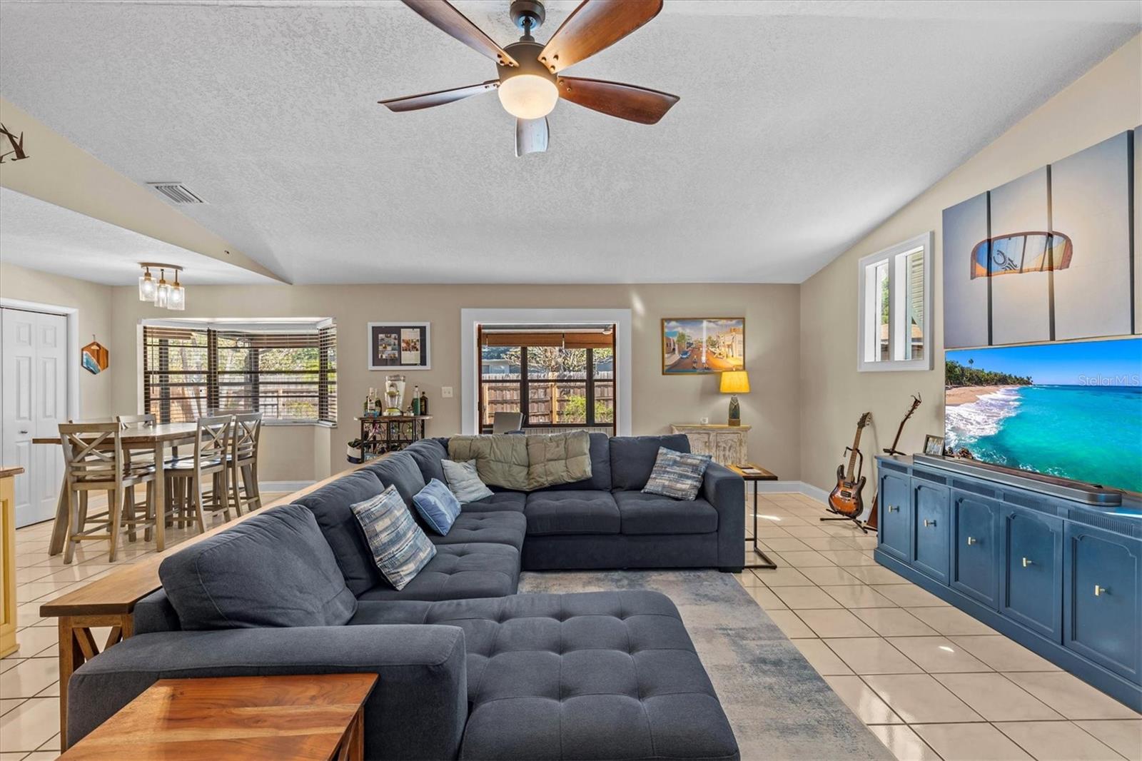 1330 GULFVIEW WOODS LN, TARPON SPRINGS, FL, 34689