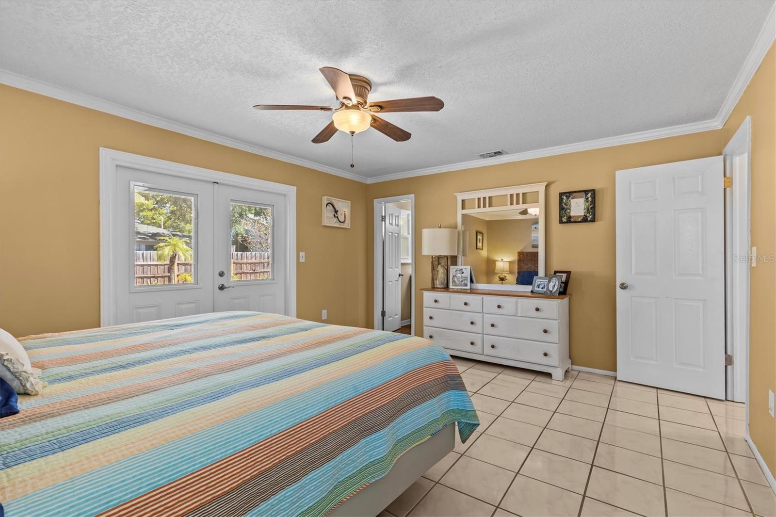 1330 GULFVIEW WOODS LN, TARPON SPRINGS, FL, 34689