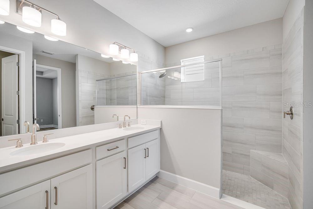 1702 TRAILHEAD LN, ZEPHYRHILLS, FL, 33541