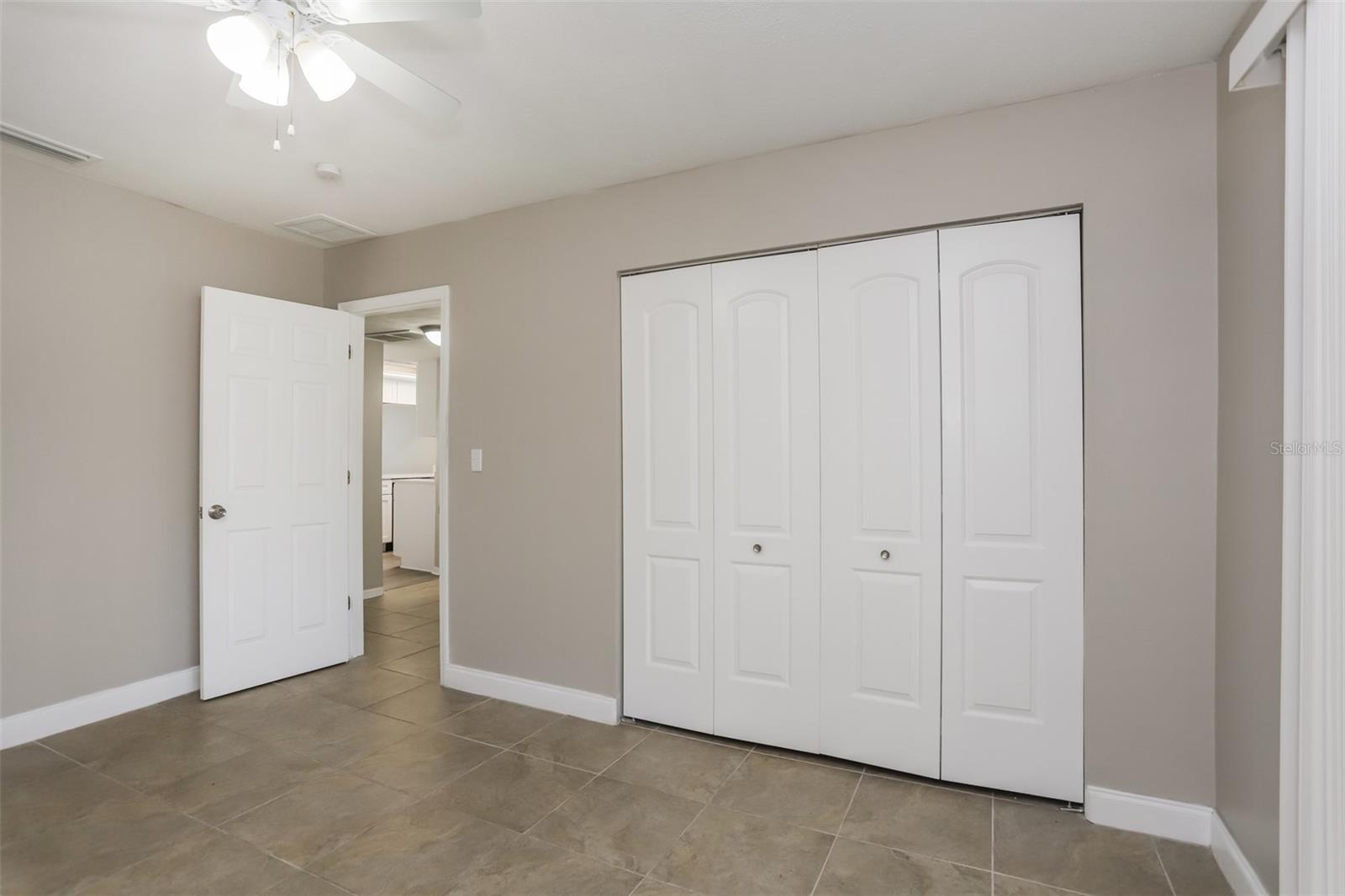 1827 MASSACHUSETTS AVE NE, ST PETERSBURG, FL, 33703