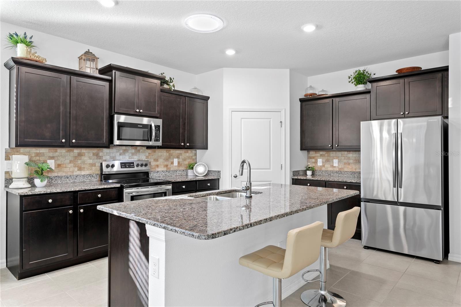 1044 MANZANAR PL, WESLEY CHAPEL, FL, 33543