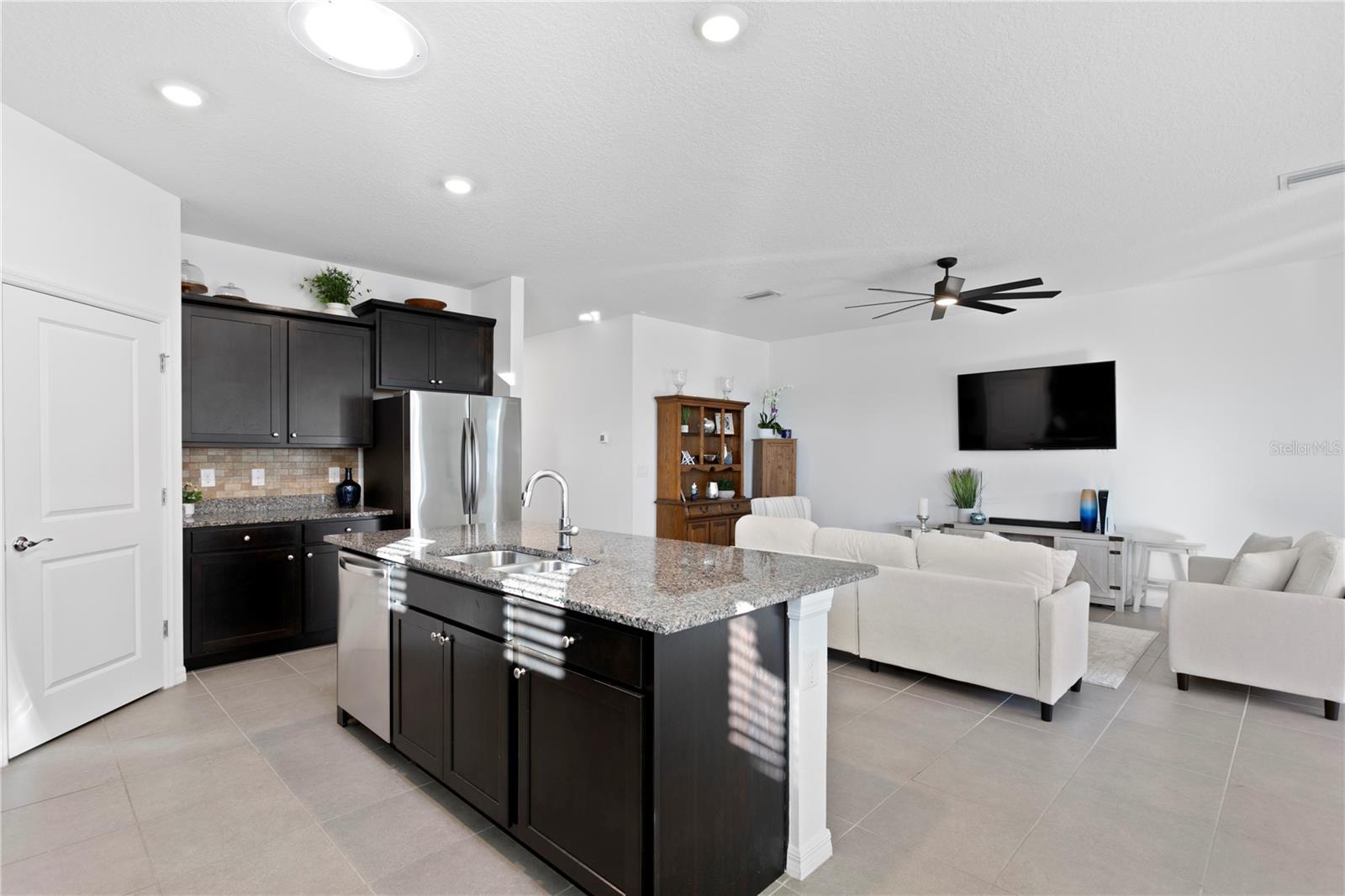 1044 MANZANAR PL, WESLEY CHAPEL, FL, 33543