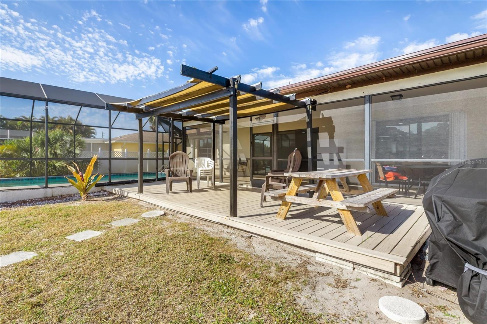 2368 PELLAM BLVD, PORT CHARLOTTE, FL, 33948