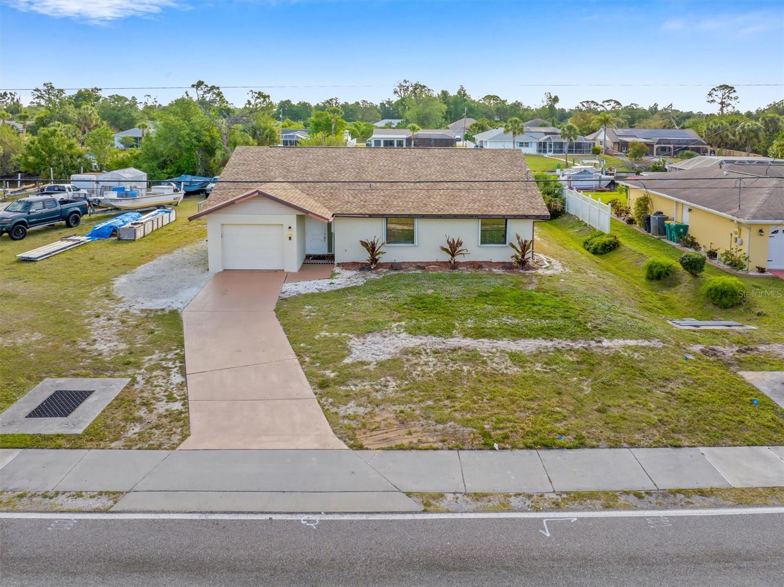 2368 PELLAM BLVD, PORT CHARLOTTE, FL, 33948