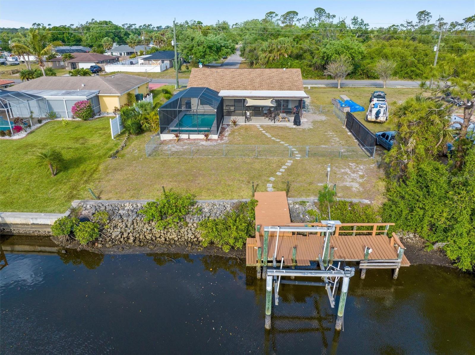 2368 PELLAM BLVD, PORT CHARLOTTE, FL, 33948