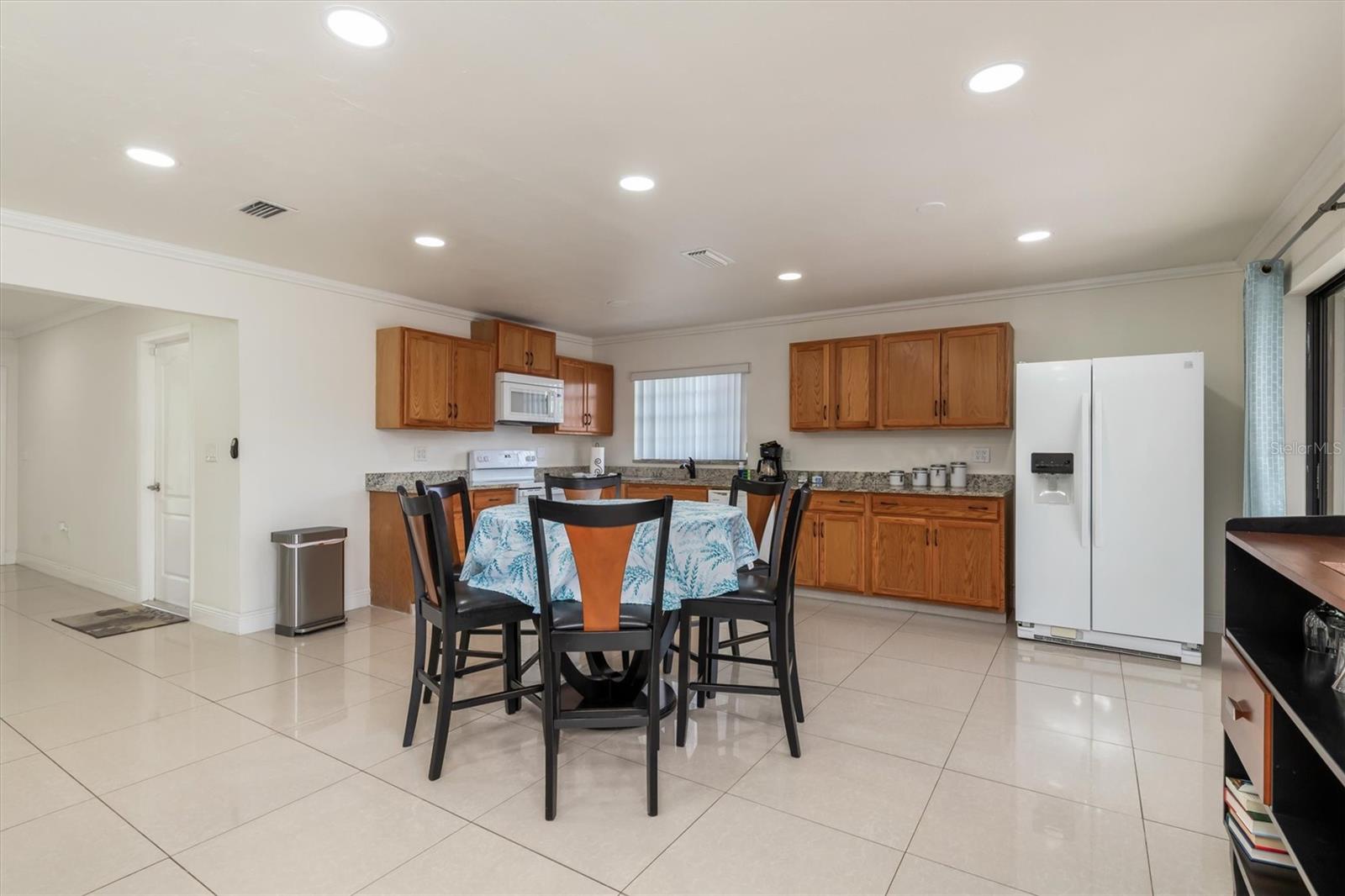 2368 PELLAM BLVD, PORT CHARLOTTE, FL, 33948