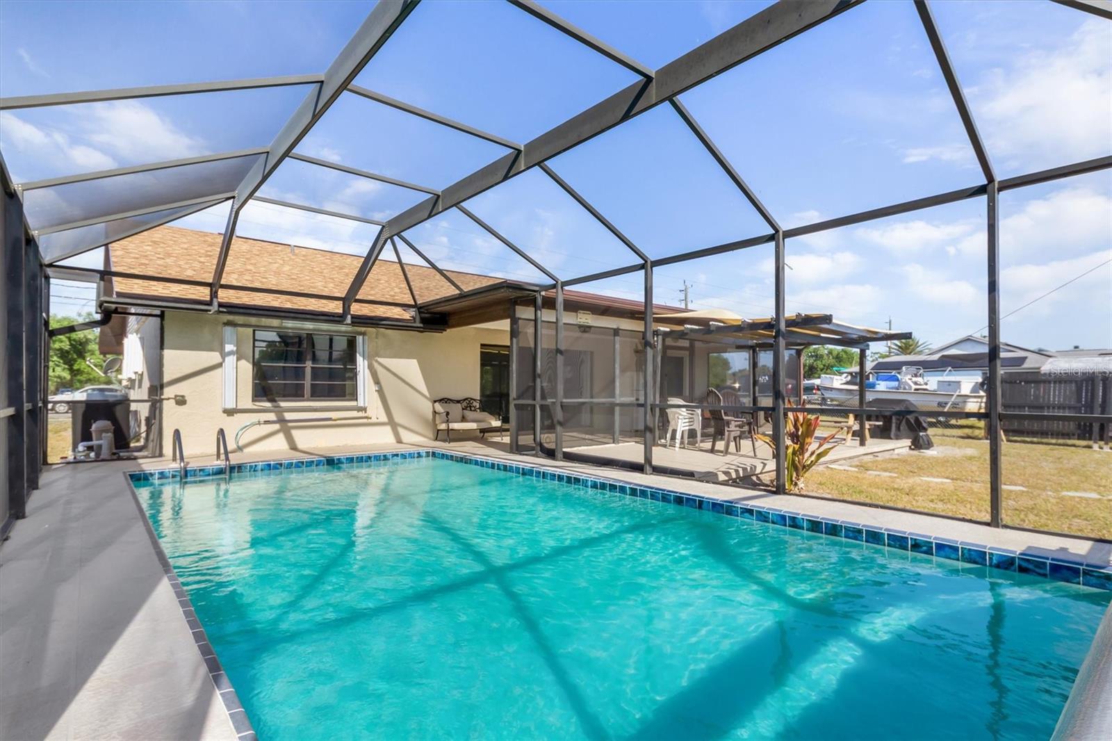2368 PELLAM BLVD, PORT CHARLOTTE, FL, 33948