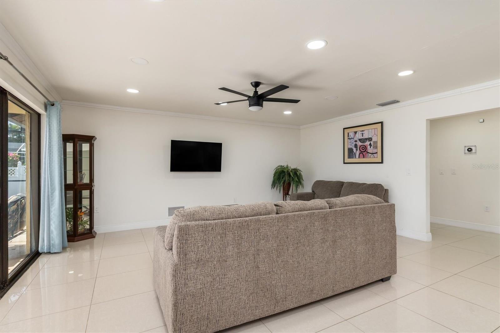 2368 PELLAM BLVD, PORT CHARLOTTE, FL, 33948