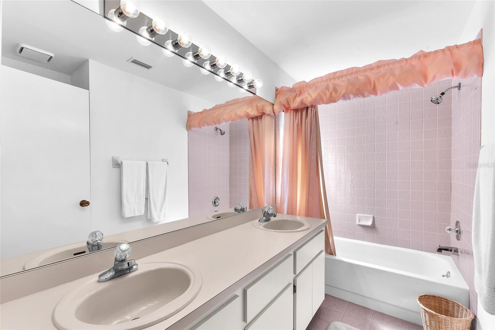 11120 VILLAS ON THE GREEN DR #96, RIVERVIEW, FL, 33579