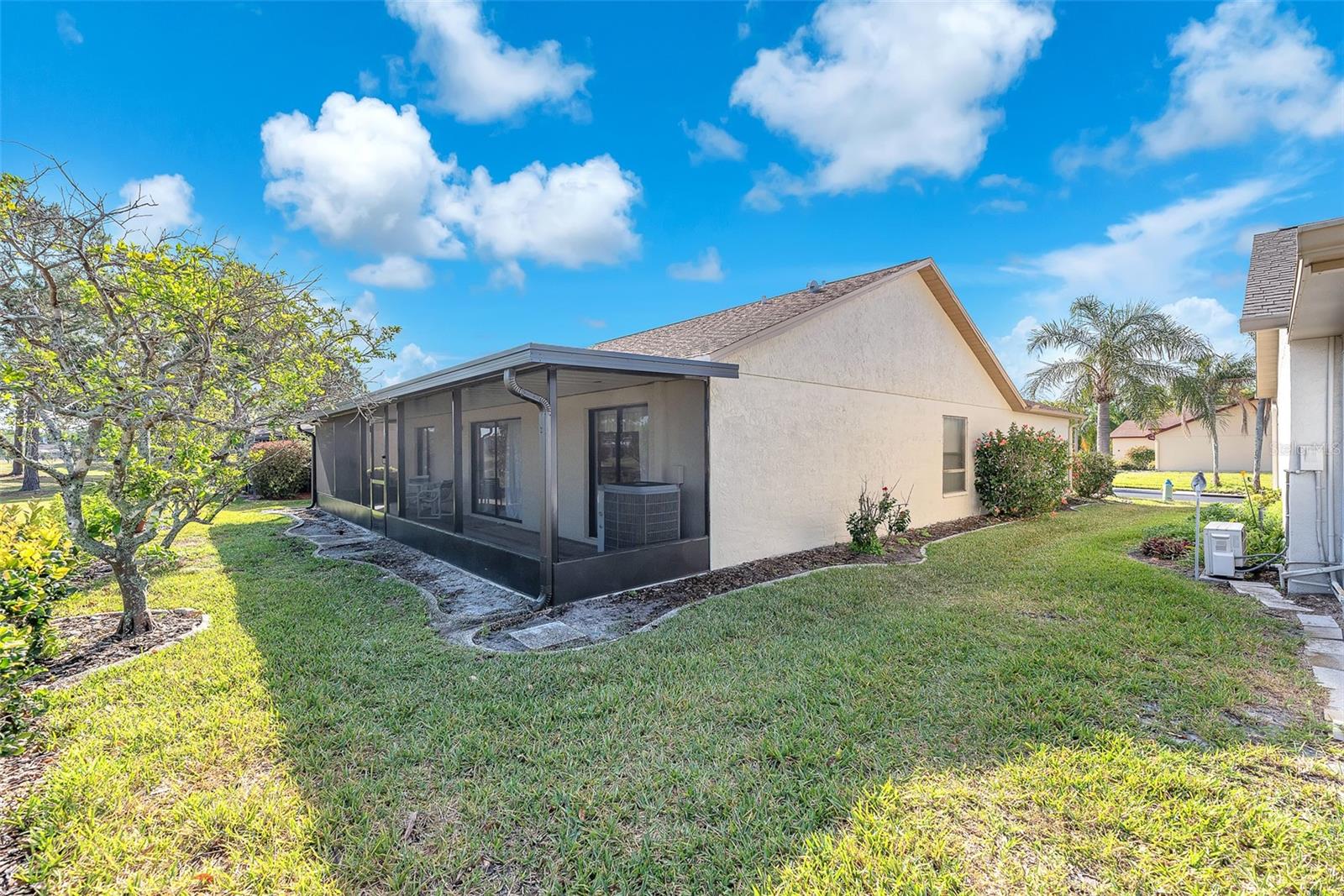 11120 VILLAS ON THE GREEN DR #96, RIVERVIEW, FL, 33579