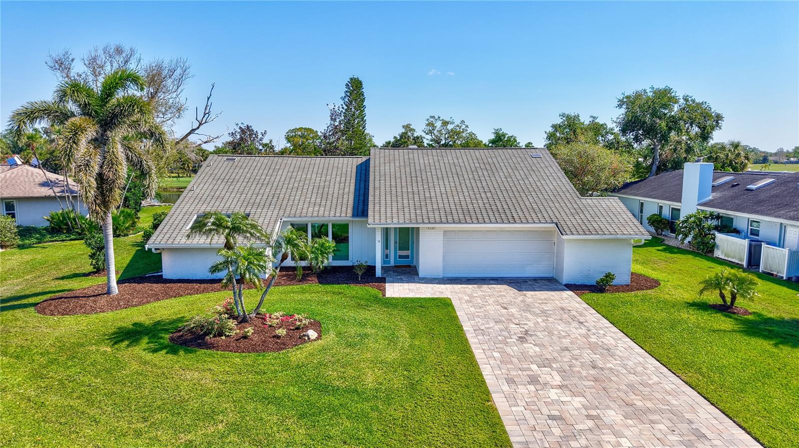 A4646472 Property Photo