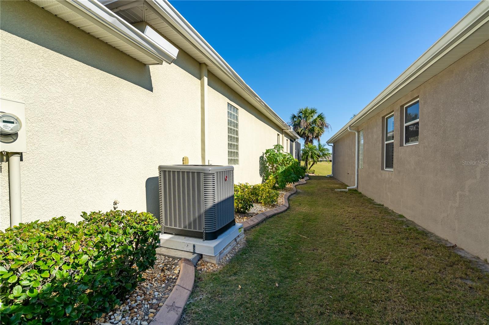1038 EMERALD DUNES DR, SUN CITY CENTER, FL, 33573