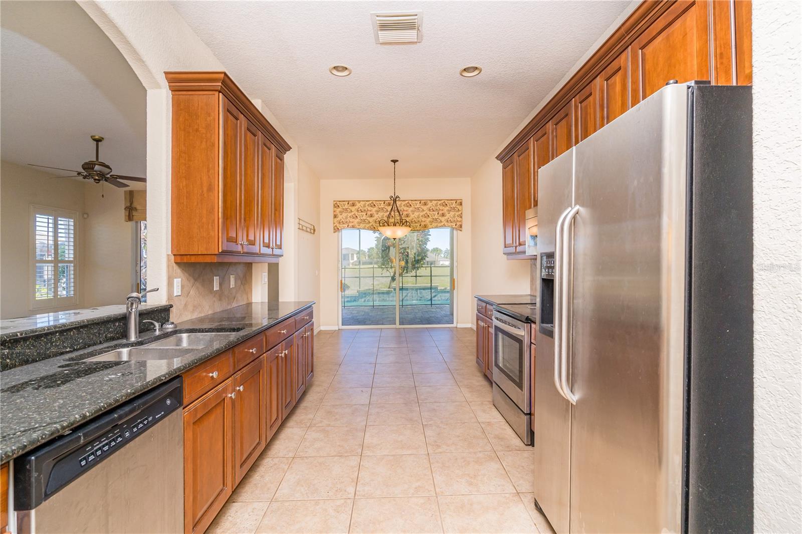 1038 EMERALD DUNES DR, SUN CITY CENTER, FL, 33573