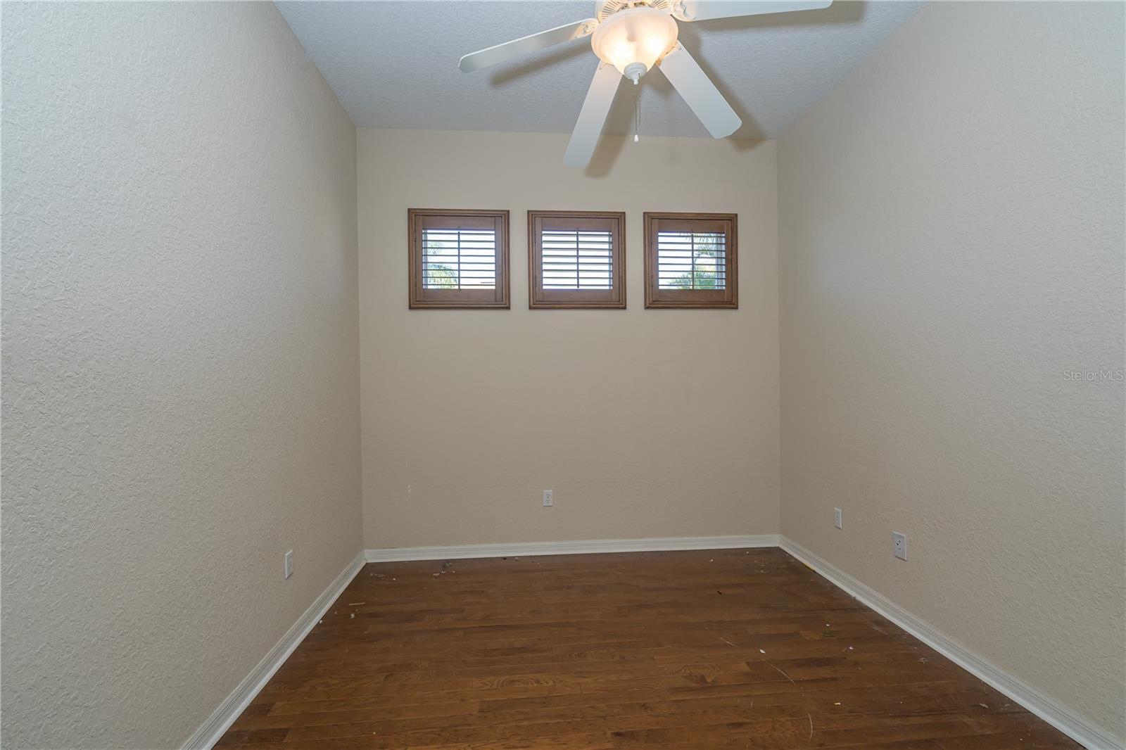 1038 EMERALD DUNES DR, SUN CITY CENTER, FL, 33573