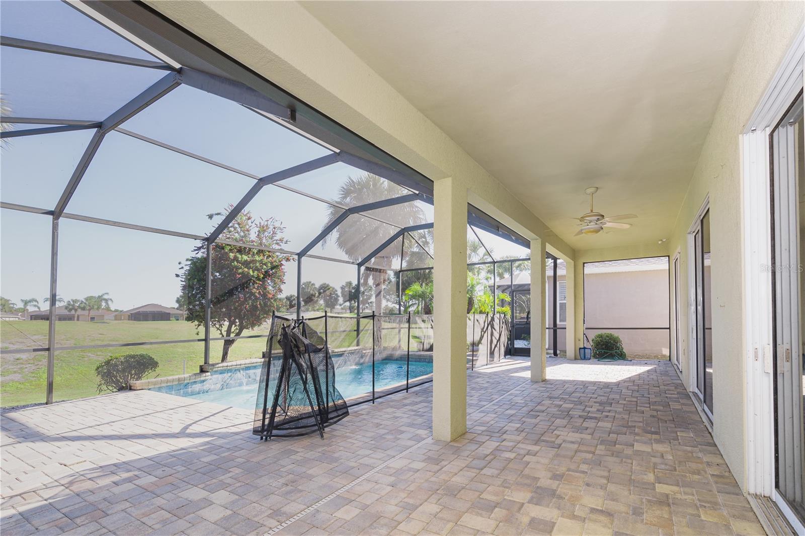 1038 EMERALD DUNES DR, SUN CITY CENTER, FL, 33573