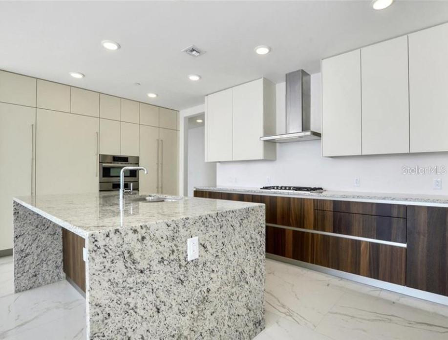 AQUATICA CONDO, TAMPA, FL, 33629