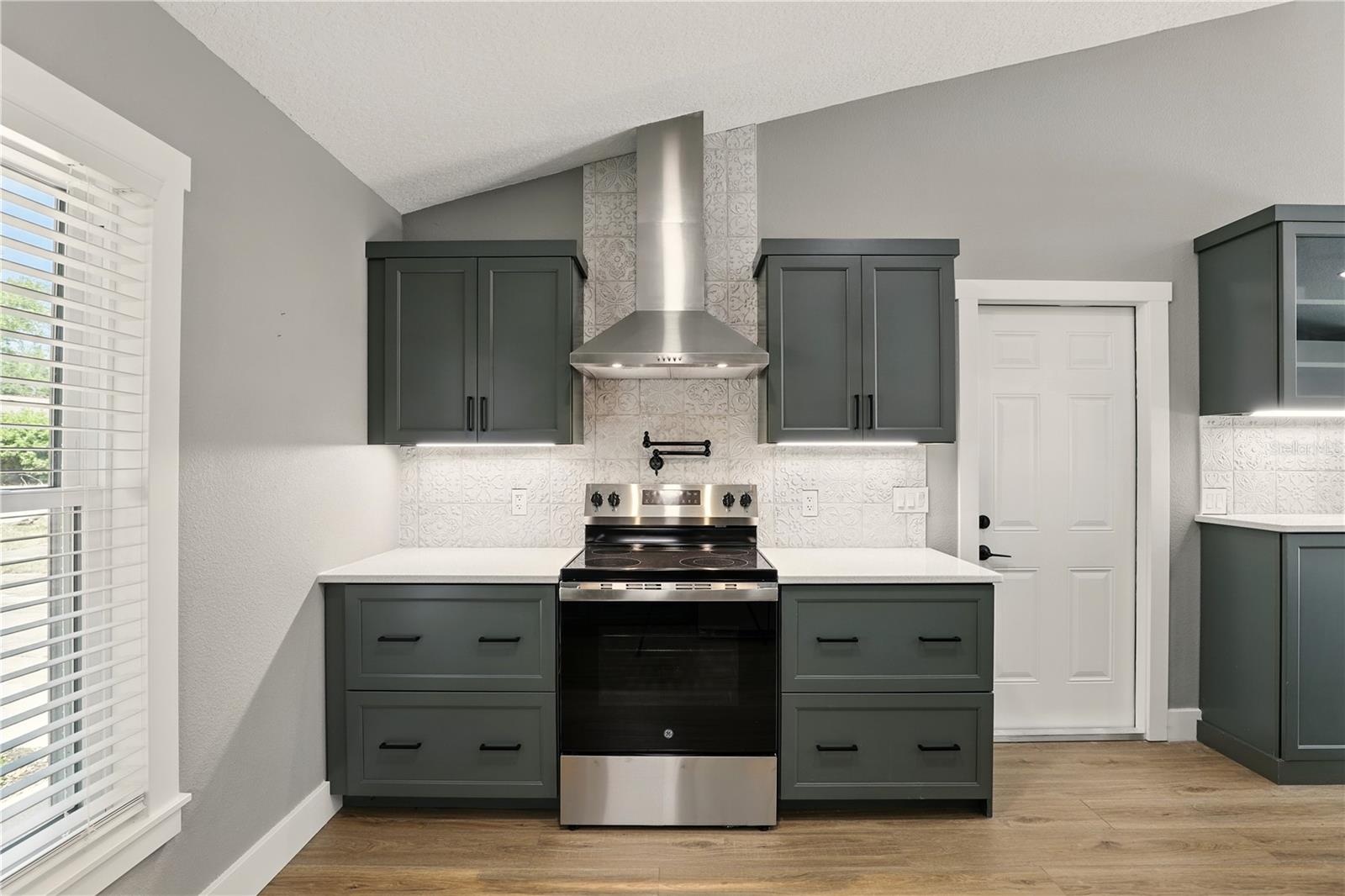 3201 N TULSA DR, DELTONA, FL, 32738