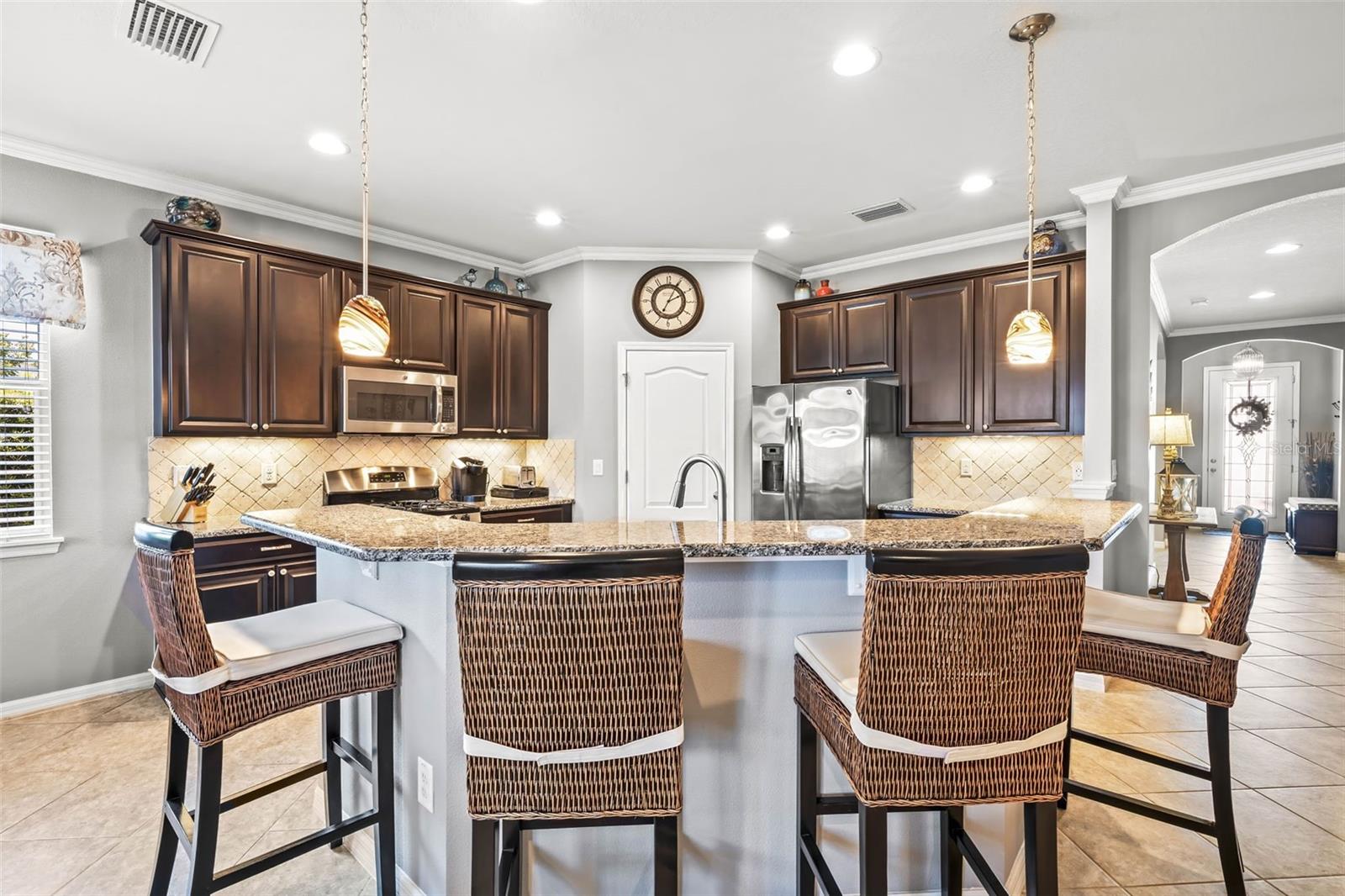 11327 EMERALD SHORE DR, RIVERVIEW, FL, 33579