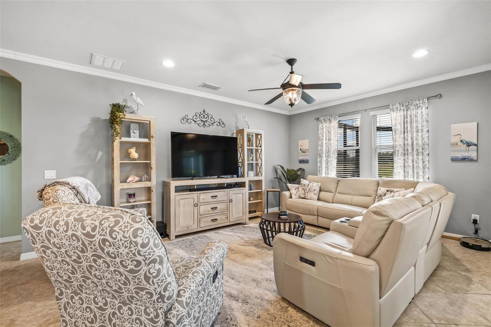 11327 EMERALD SHORE DR, RIVERVIEW, FL, 33579