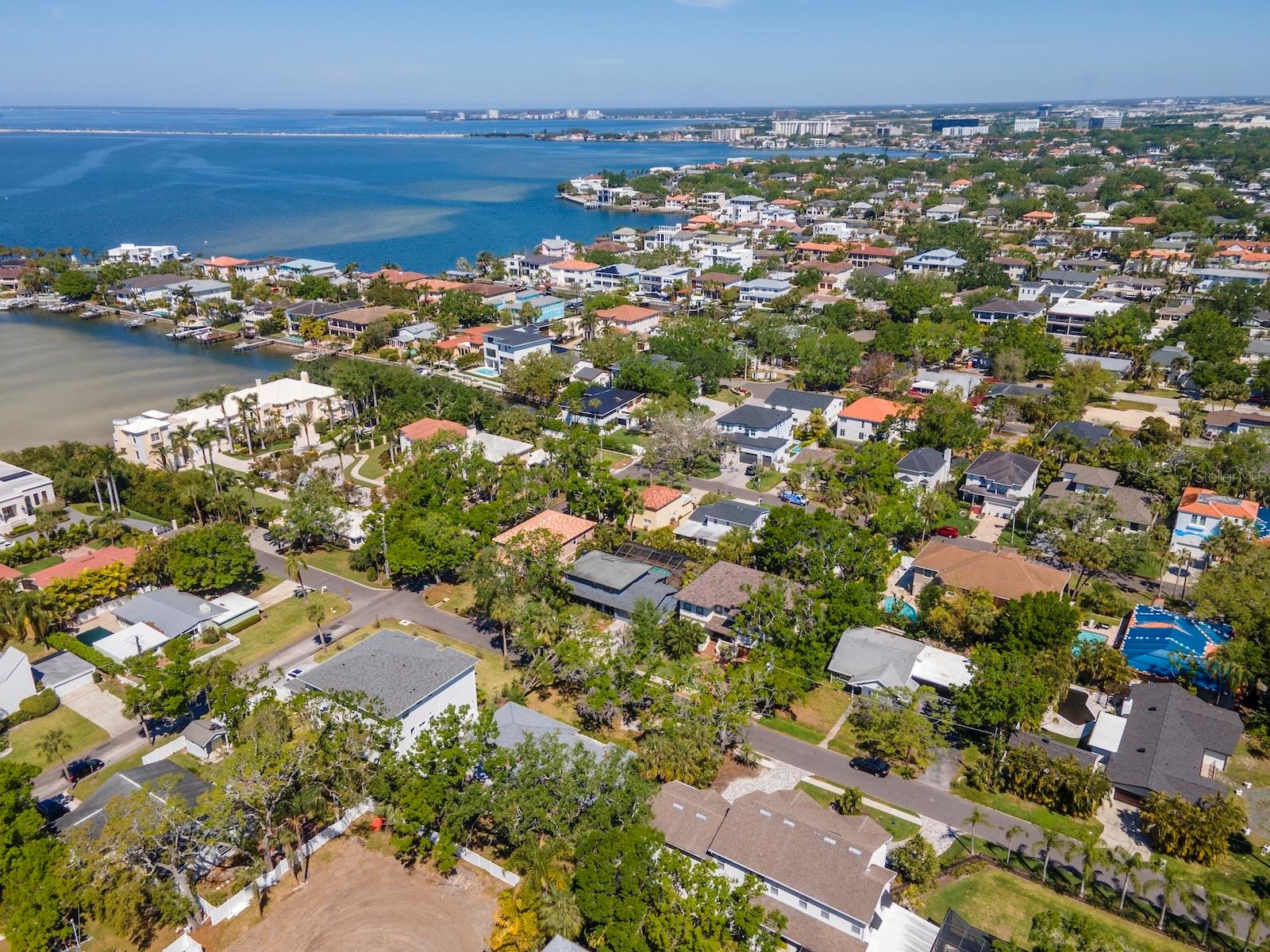 4910 W JUNO ST, TAMPA, FL, 33629
