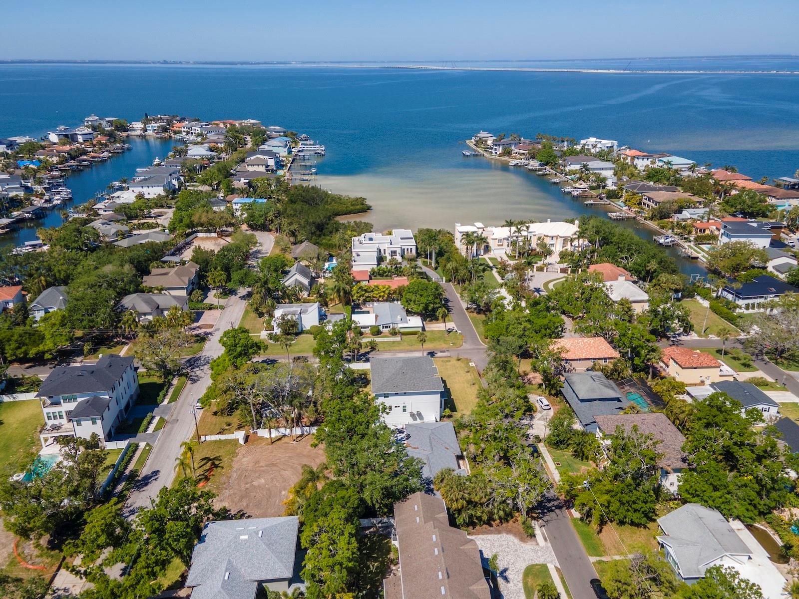 4910 W JUNO ST, TAMPA, FL, 33629