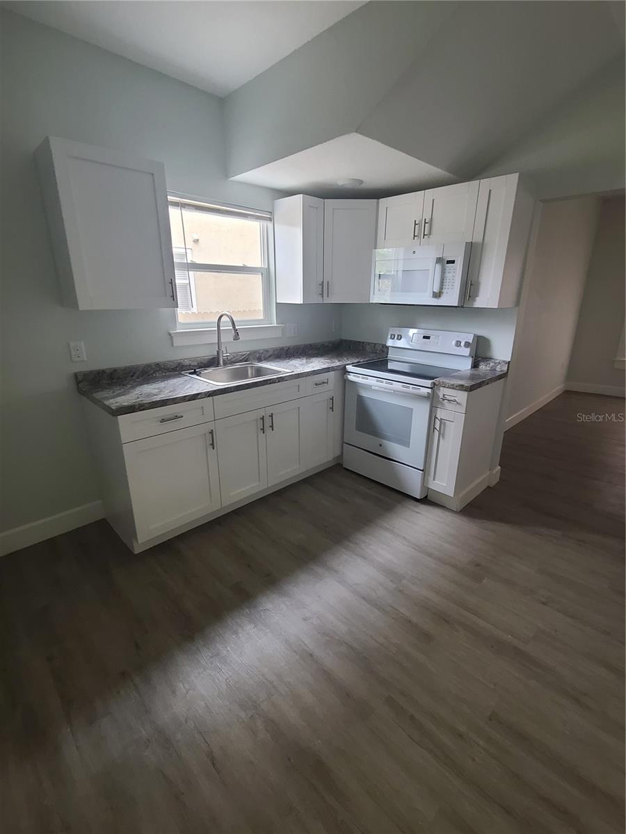 837 S MISSOURI AVE, LAKELAND, FL, 33815