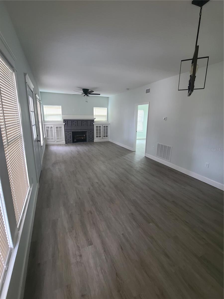 837 S MISSOURI AVE, LAKELAND, FL, 33815
