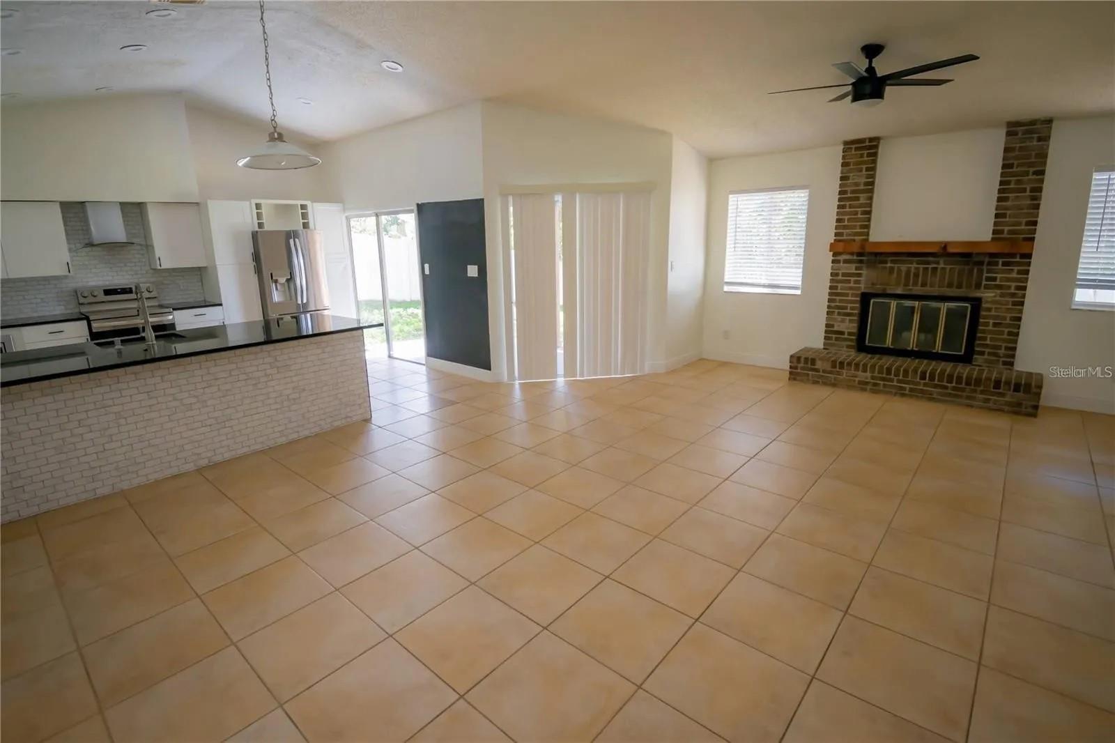 1512 PRAIRIE LAKE BLVD, OCOEE, FL, 34761