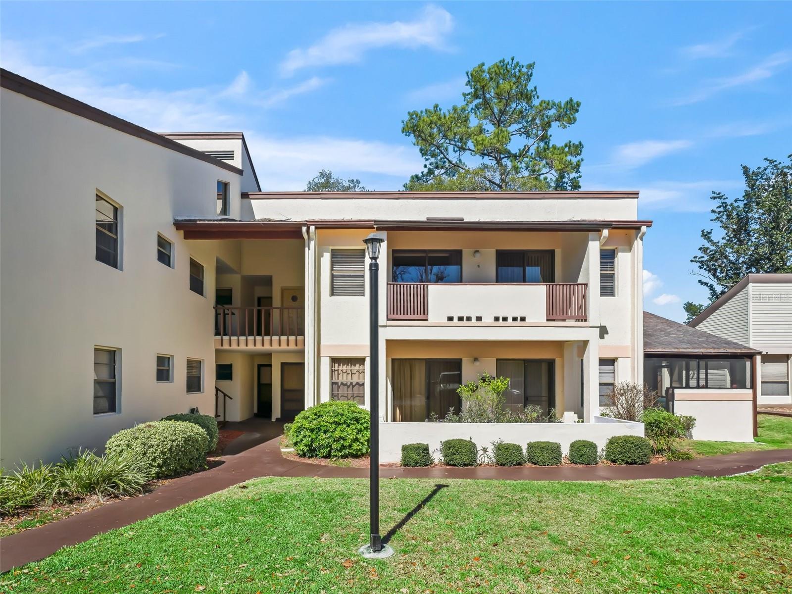 3437 E FORT KING ST #220, OCALA, FL, 34470