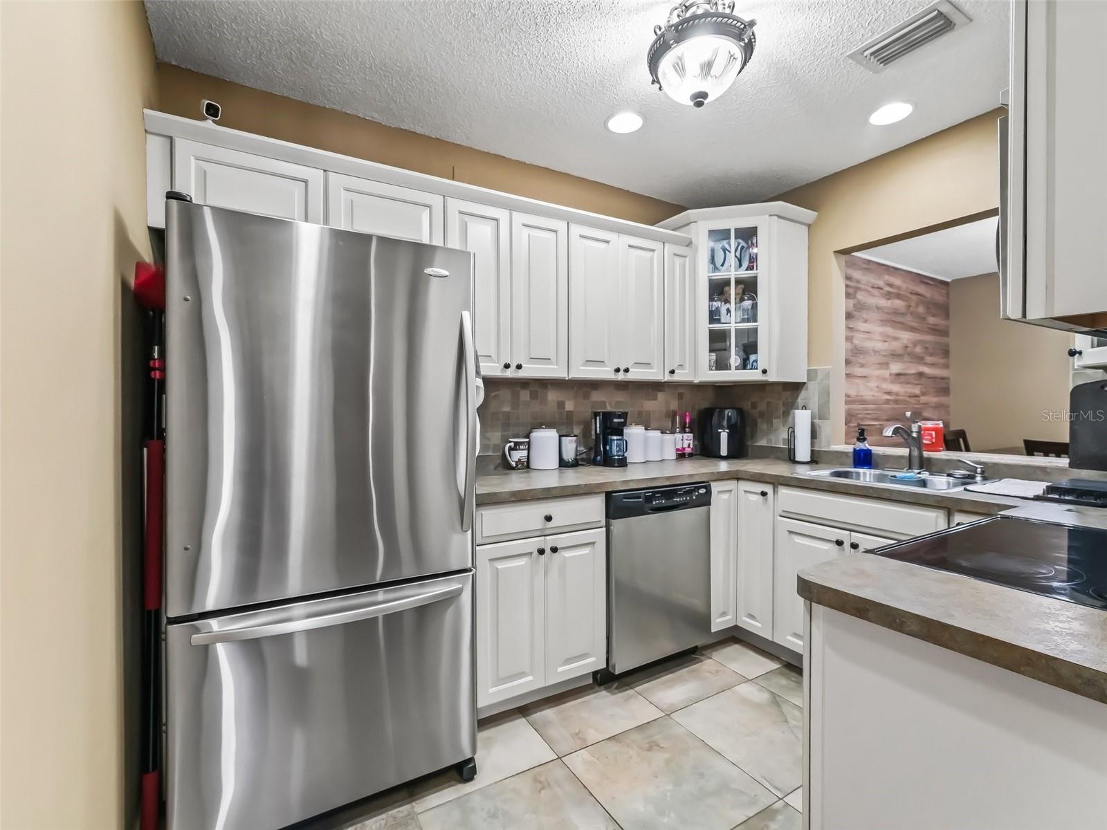 3437 E FORT KING ST #220, OCALA, FL, 34470