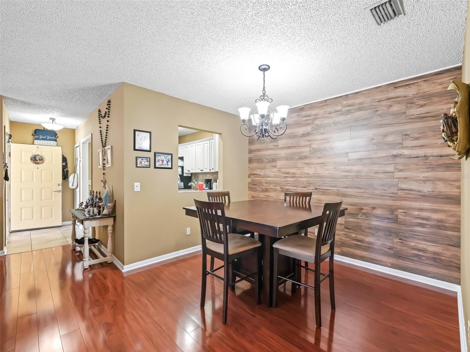 3437 E FORT KING ST #220, OCALA, FL, 34470