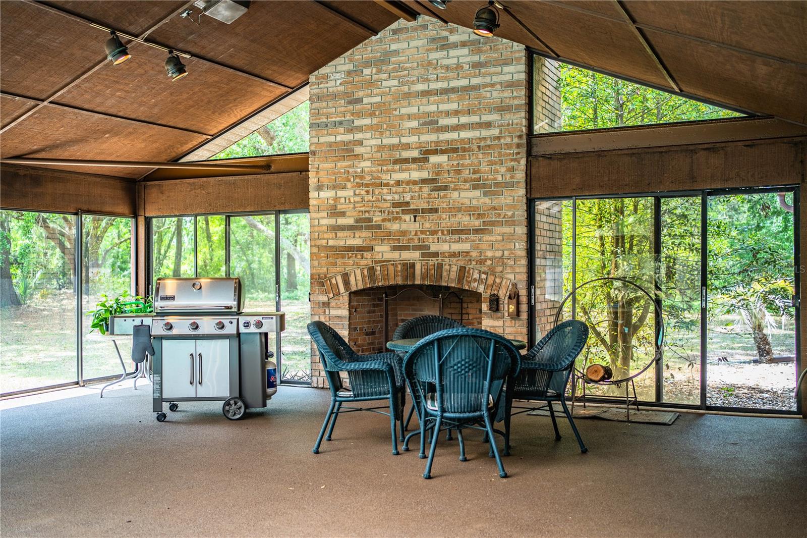 309 HIDDEN LAKE DR, BRANDON, FL, 33511