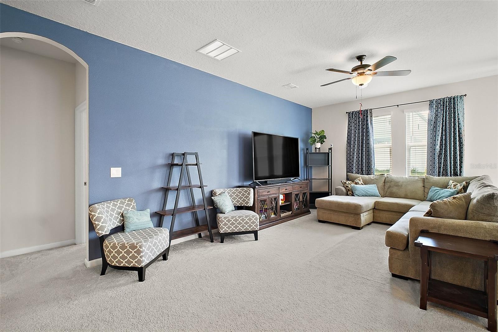 3193 HILL POINT ST, MINNEOLA, FL, 34715