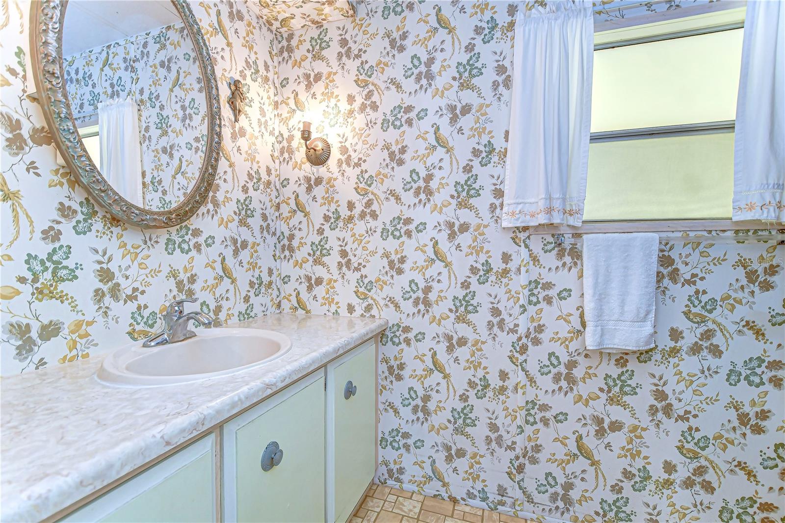 34834 CARL AVE, ZEPHYRHILLS, FL, 33541