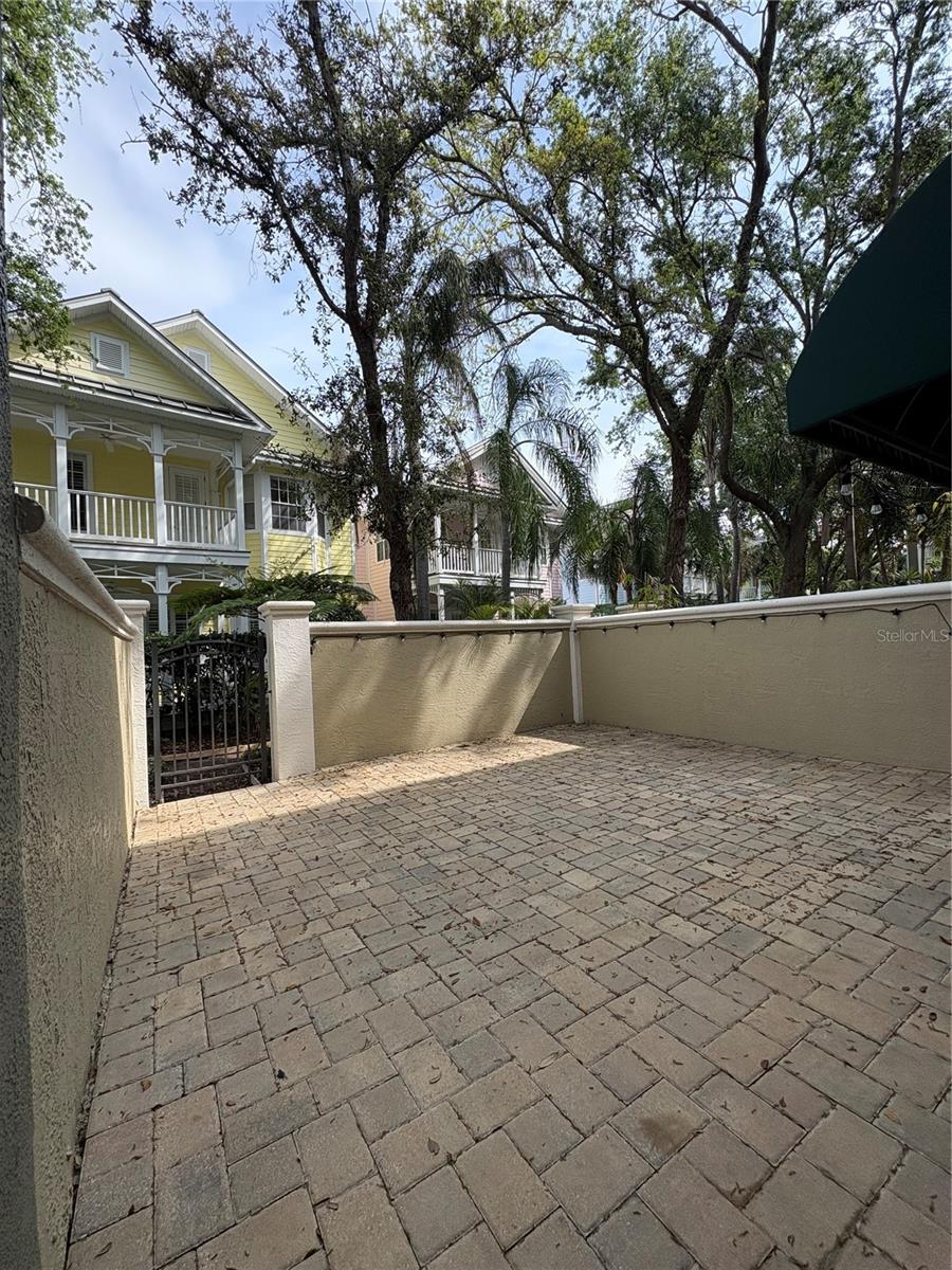 1407 HARBOUR WALK RD, TAMPA, FL, 33602