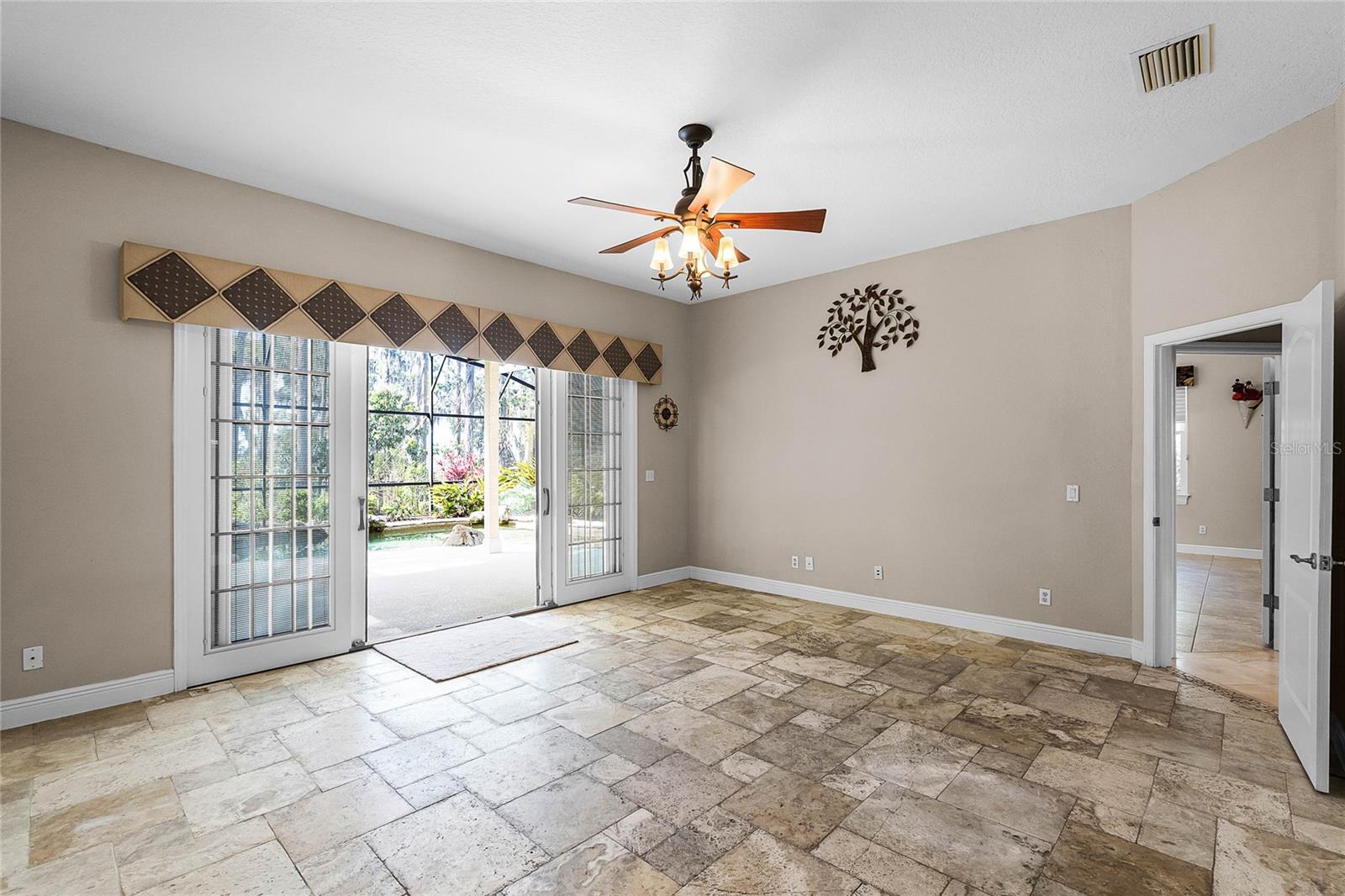 10417 LAKE LOUISA RD, CLERMONT, FL, 34711