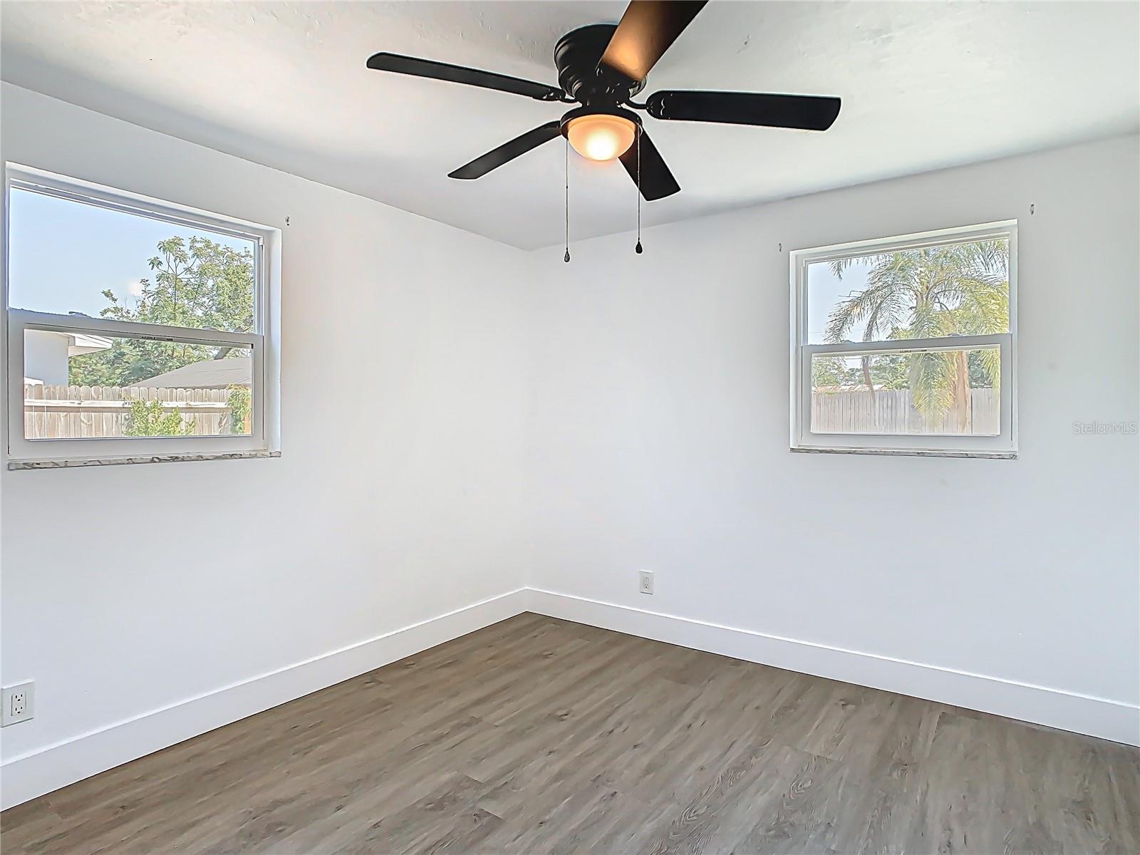 1209 W CAMELLIA DR, BRANDON, FL, 33510