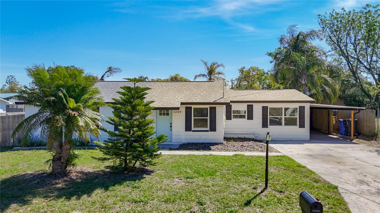 1209 W CAMELLIA DR, BRANDON, FL, 33510