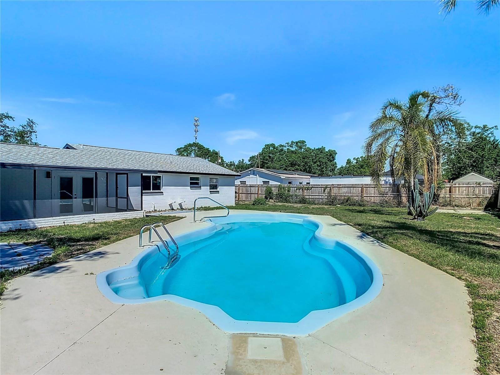 1209 W CAMELLIA DR, BRANDON, FL, 33510