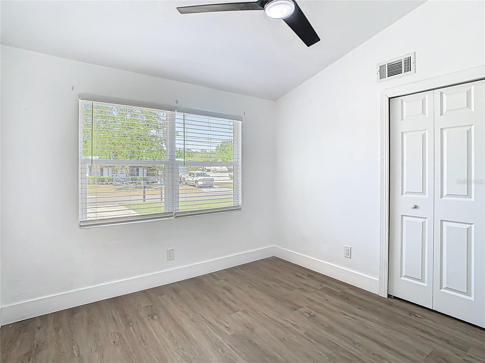 1209 W CAMELLIA DR, BRANDON, FL, 33510