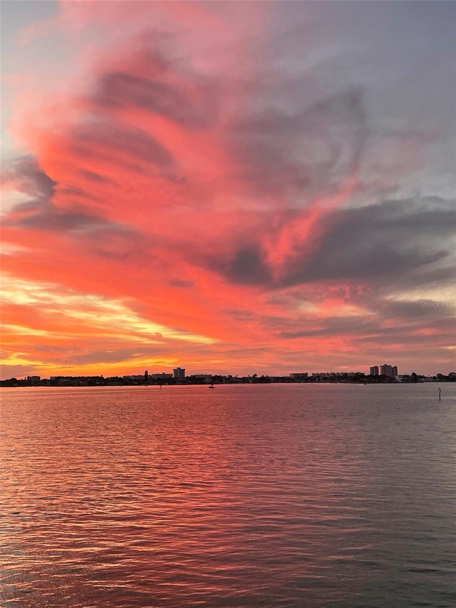 5630 BAYVIEW DR, SEMINOLE, FL, 33772